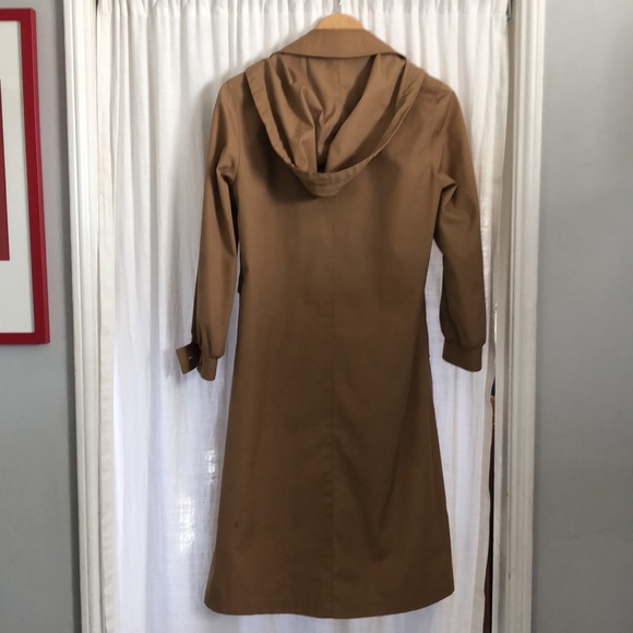 London Fog Trench with detachable hood - Picture 3 of 4